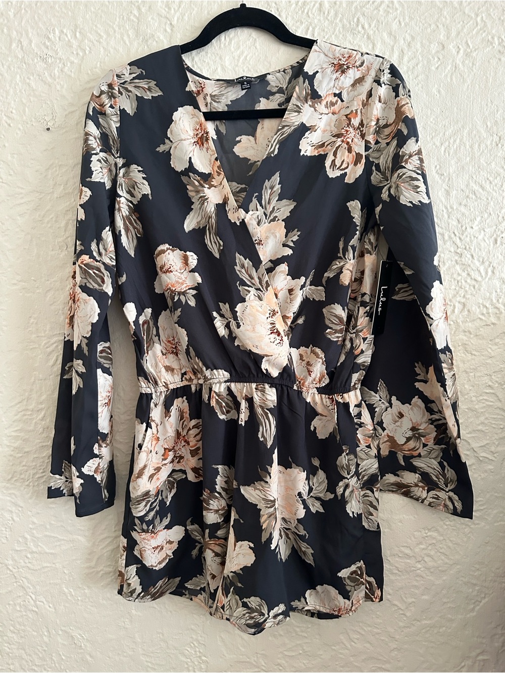 Lulu’s Prairie Daydream Washed Navy Blue Floral Print LS Wrap Romper NWT